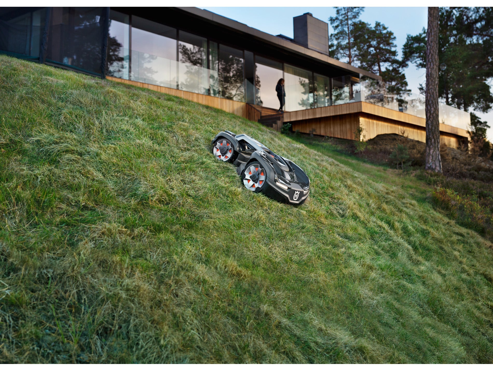 Robot tondeuse HUSQVARNA Automower® 435X AWD 3500m²