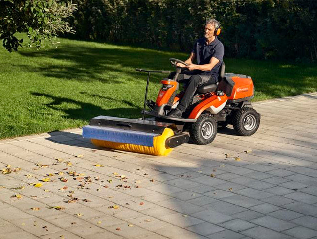 Tondeuse autoportée HUSQVARNA R316TX 603cm³