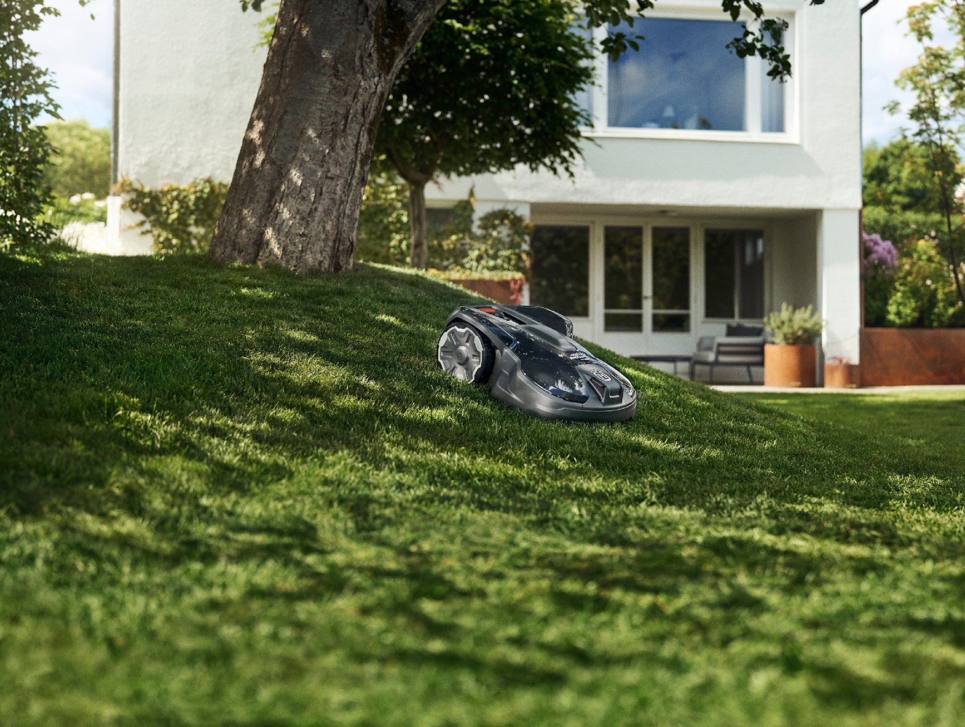 Robot tondeuse HUSQVARNA Automower® 320 NERA 2200m²